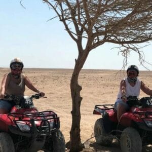 Jeep Safari al Canyon Colorato & Blue Hole – Snorkeling da Sharm