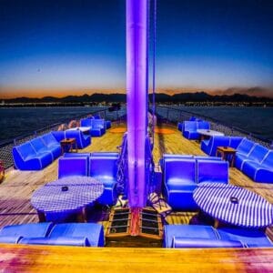 Cena romantica sulla barca a vela Sina Dream