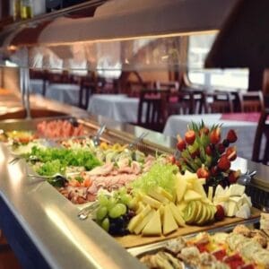 Cena romantica sulla barca a vela Sina Dream